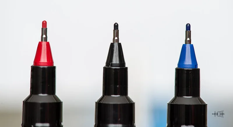 Selection of coloured felt-tip marker pens